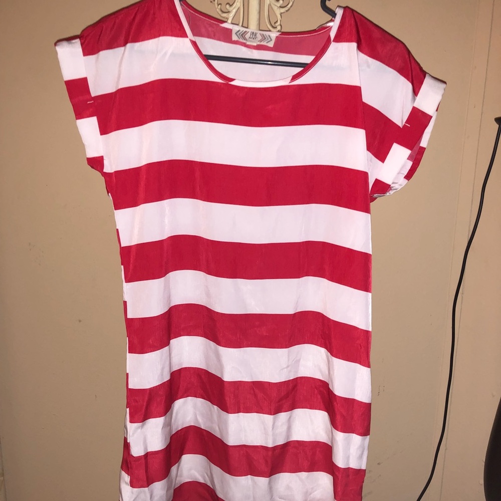 Red and white, loose, self-tie dress